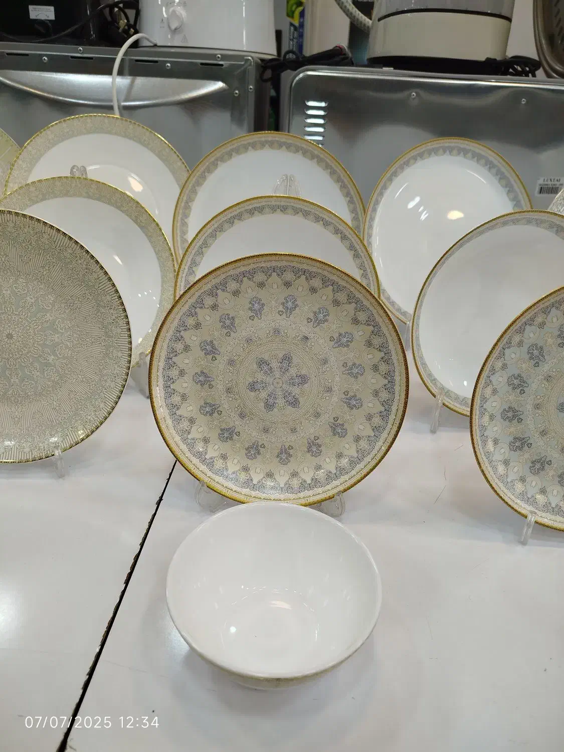 سرویس آرکوپال پارس اوپال گلدن ۶نفره طرحهای جدید|ظروف سرو و پذیرایی|قم, نیروگاه|دیوار