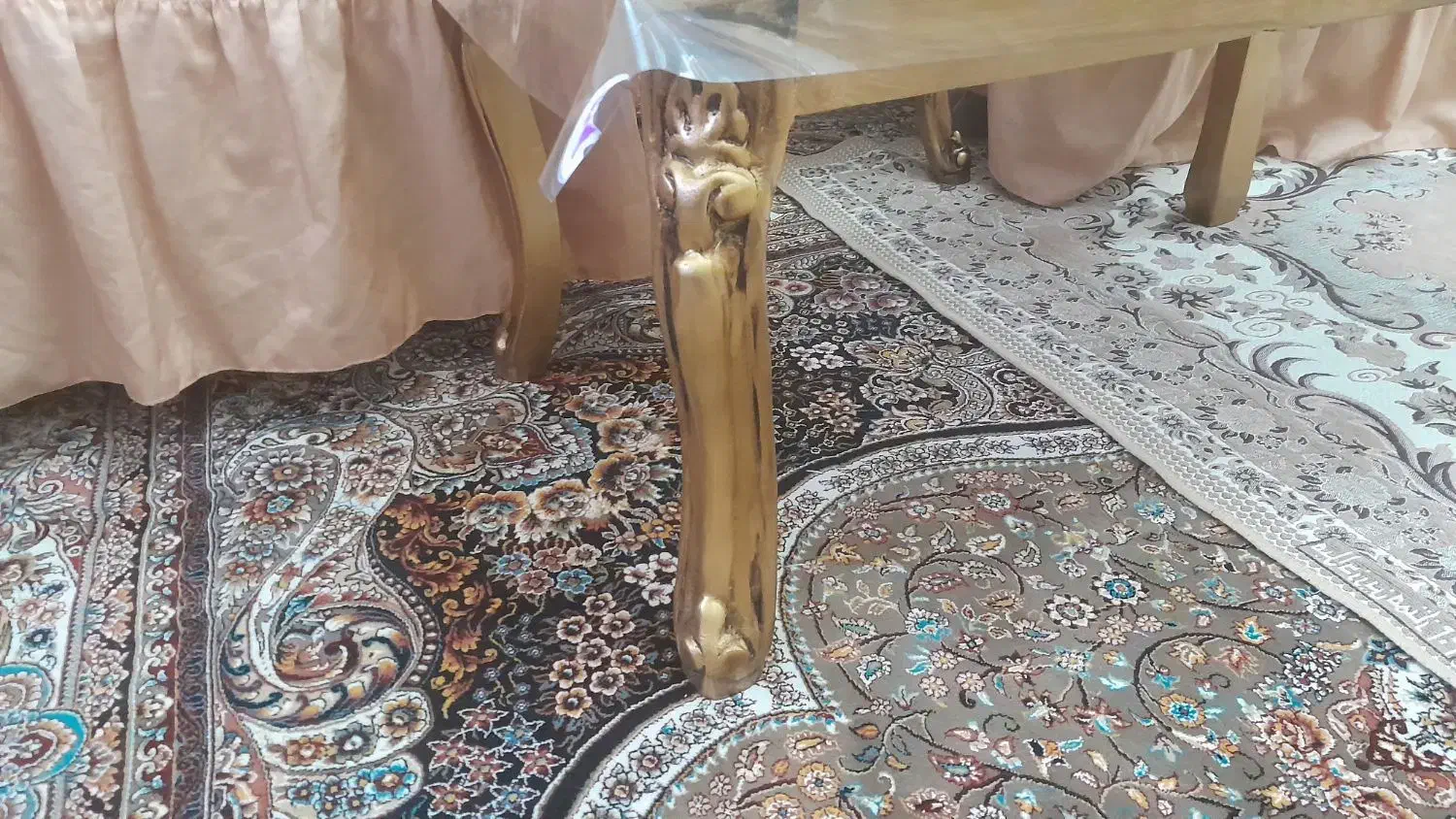 مبل استیل یا سلطنتی و میز غذا خوری|مبلمان خانگی و میز عسلی|چهاردانگه (تهران), |دیوار