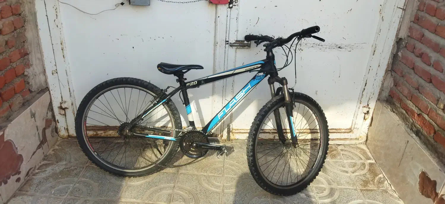 دوچرخه سایز .۲۶‌. فلش.F20. آلمینیومی|دوچرخه، اسکیت، اسکوتر|مهاباد (آذربایجان غربی), |دیوار