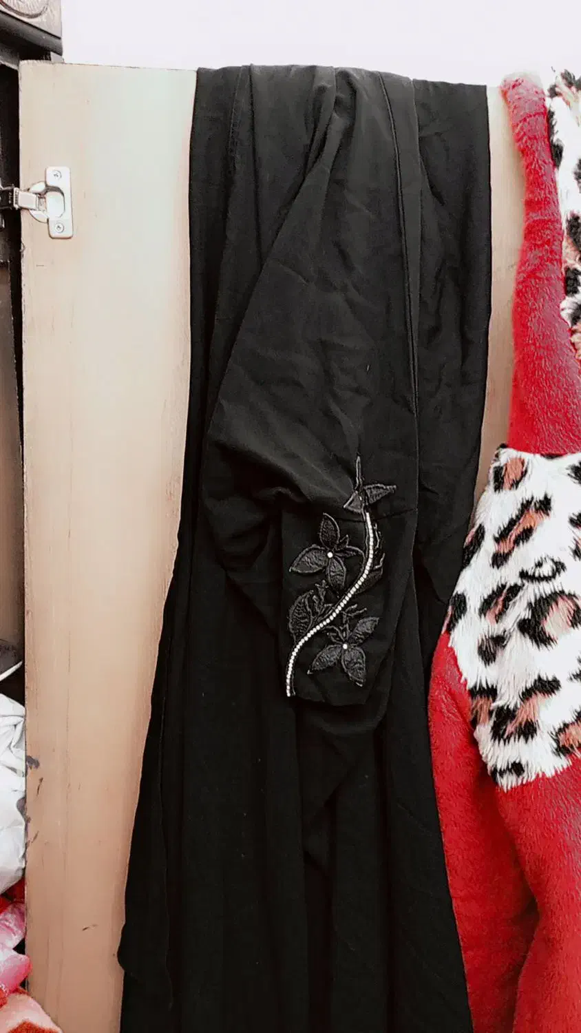 چادر عبایی ظ نونو|لباس|سلماس, |دیوار