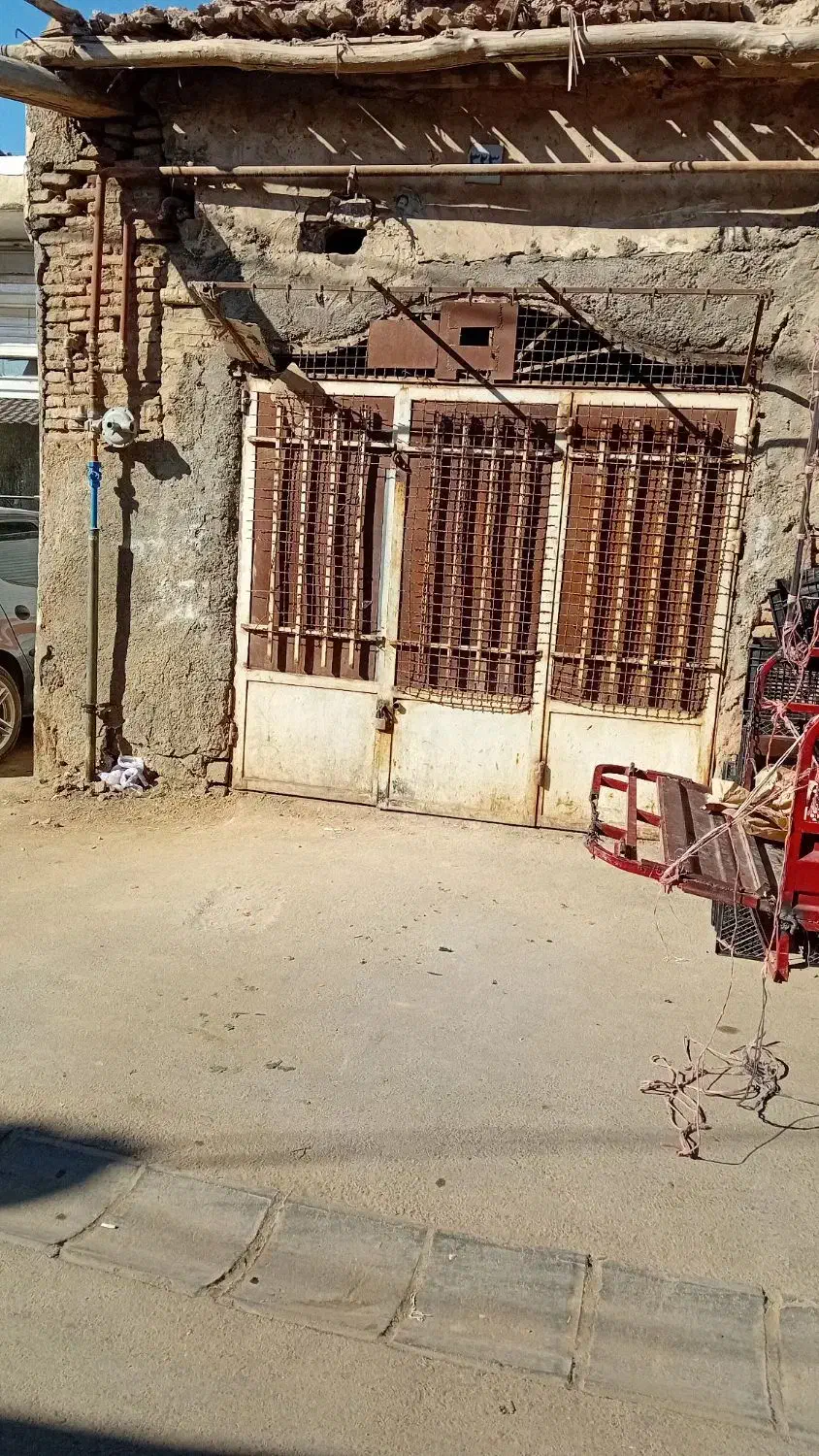 یگ باب مغازه به متراژ ۱۰متر سند تگ برگ منگوله دار|فروش مغازه و غرفه|نیشابور, فردوسی جنوبی|دیوار