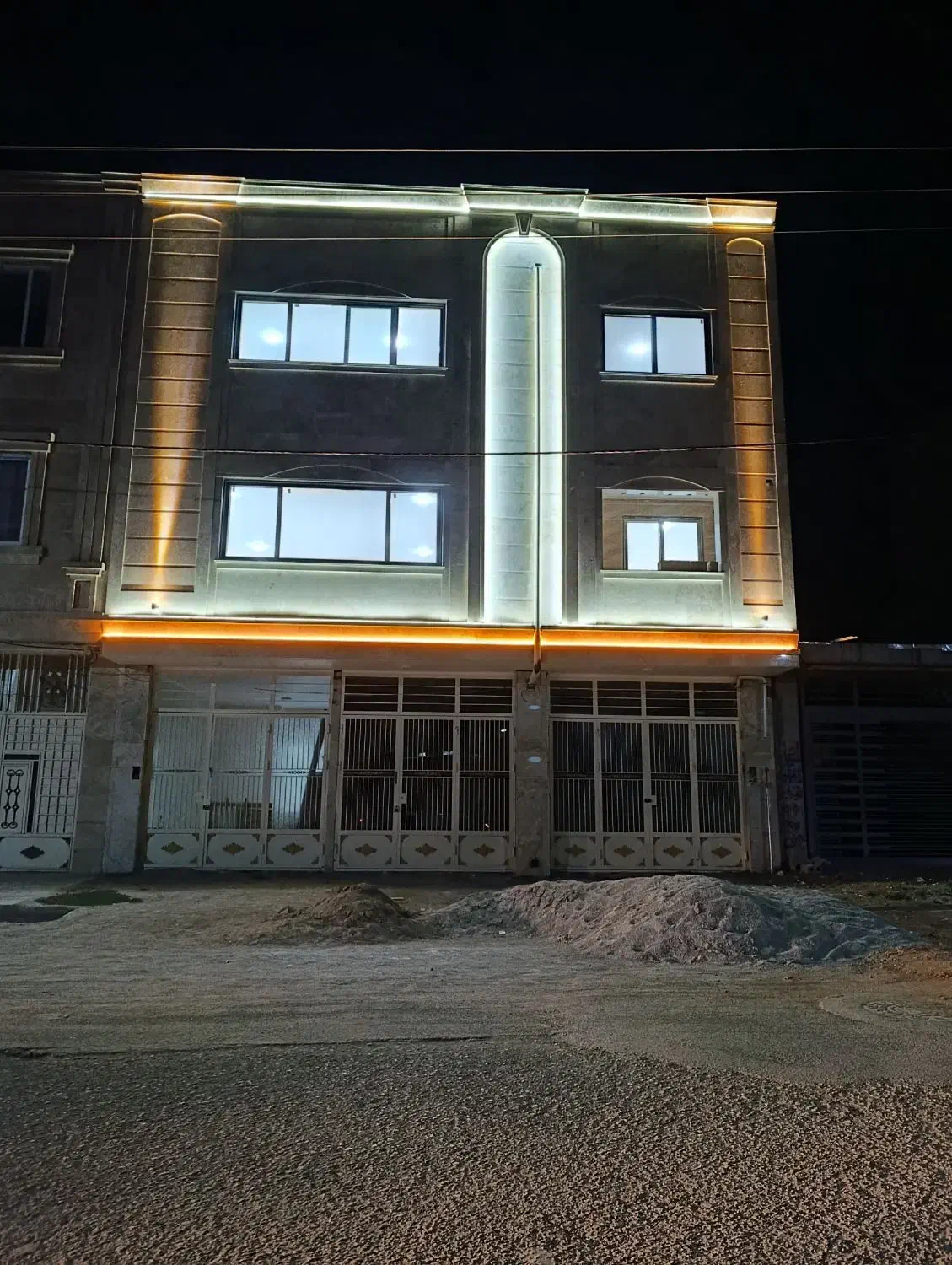 شهرک فرهنگیان فارسان خ بیست متری|فروش آپارتمان|فارسان, |دیوار