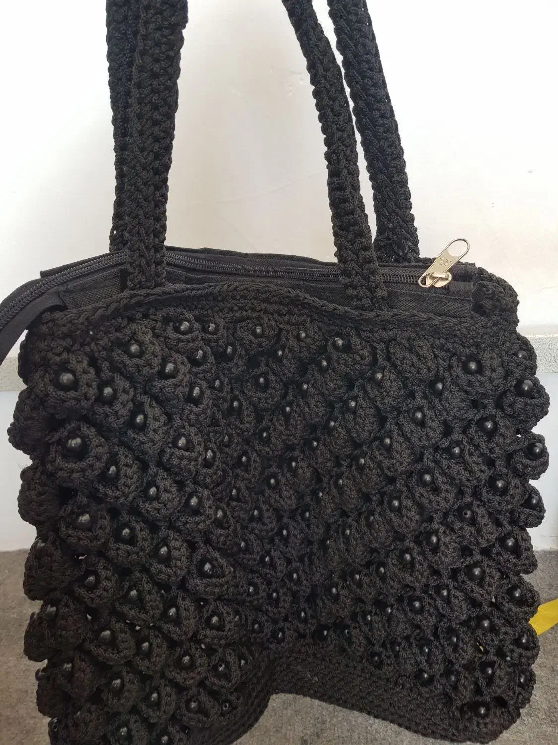 کیف مدرسه|کیف، کفش، کمربند|اسفراین, |دیوار