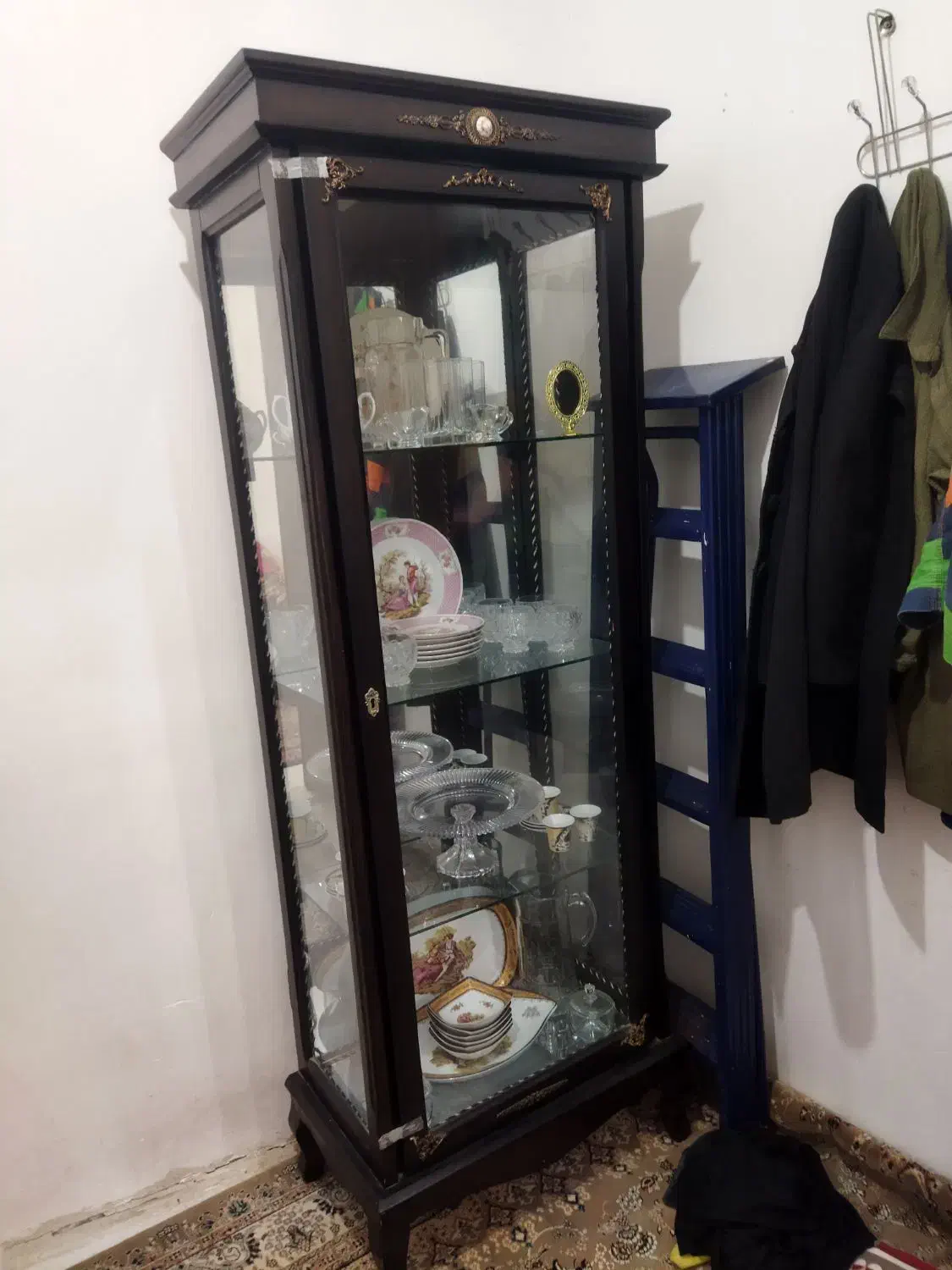 ویترین بوفه|بوفه، ویترین، کنسول|رشت, انصاری|دیوار