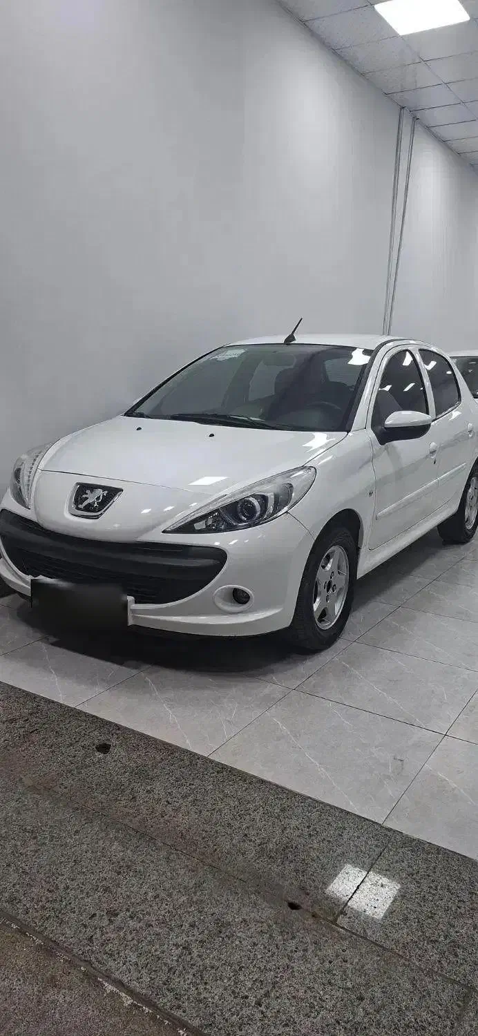 ۲۰۷ سقف فلز ۴۰۲|خودرو سواری و وانت|پاکدشت, خاتون آباد|دیوار