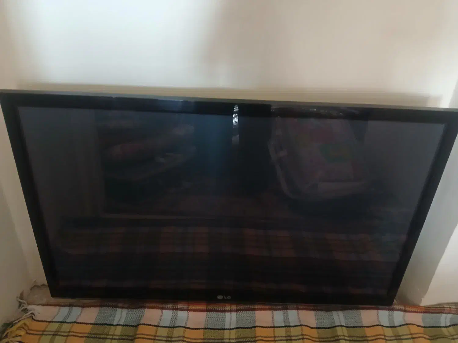 تلویزیون سالم LG|تلویزیون و پروژکتور|تهران, صاحب الزمان|دیوار