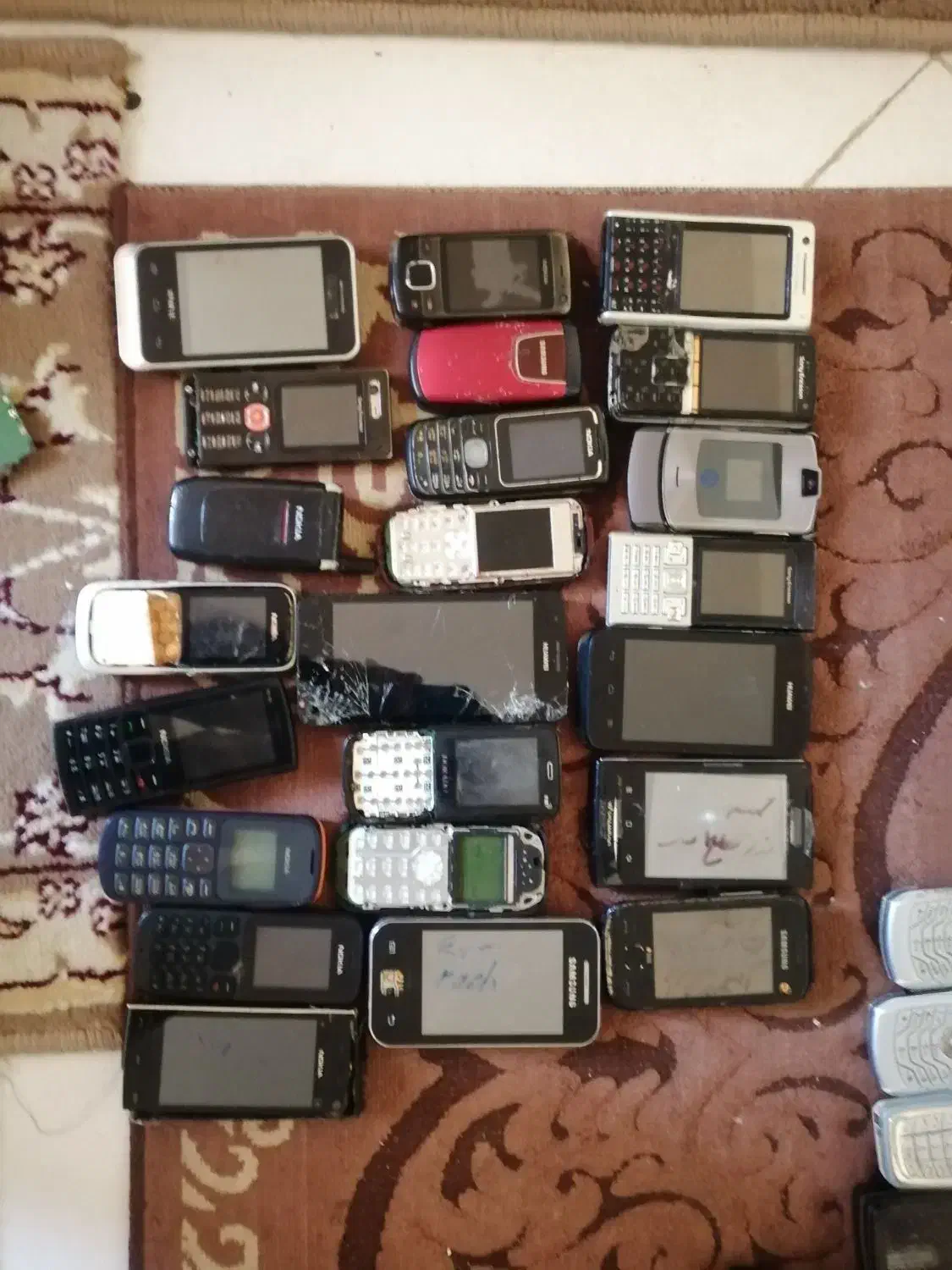 گوشی موبایل|موبایل|رودهن, |دیوار