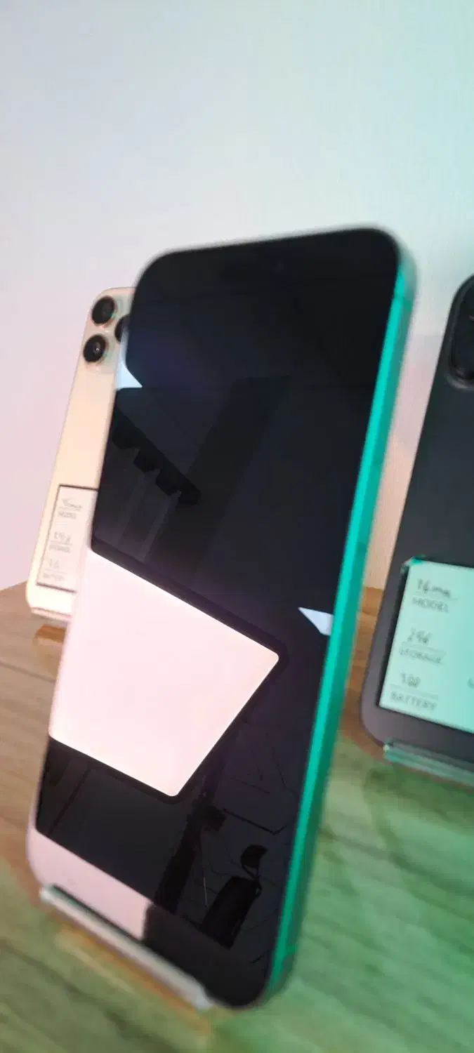 15 پرومکس ۱ترابایت به قیمت ۲۵۶ گیگ|موبایل|مشهد, اقبال|دیوار