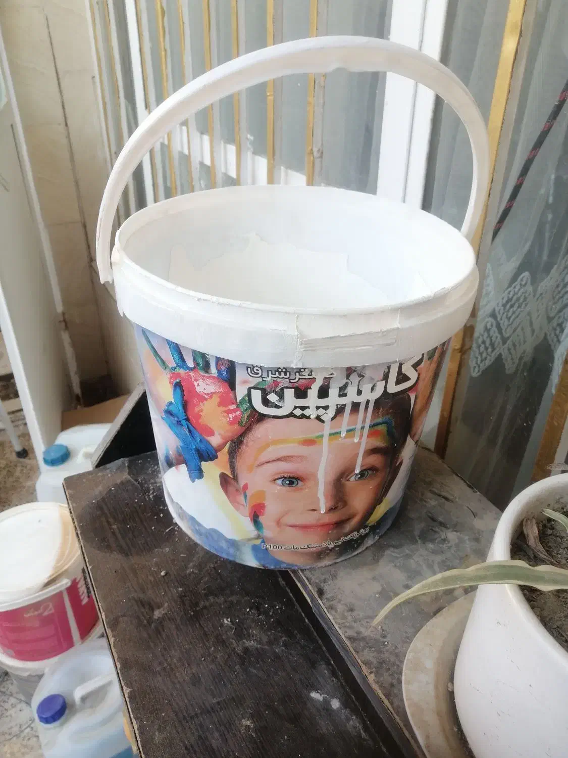 سطل رنگ|ظروف نگهدارنده، پلاستیکی، یکبارمصرف|مشهد, رسالت|دیوار