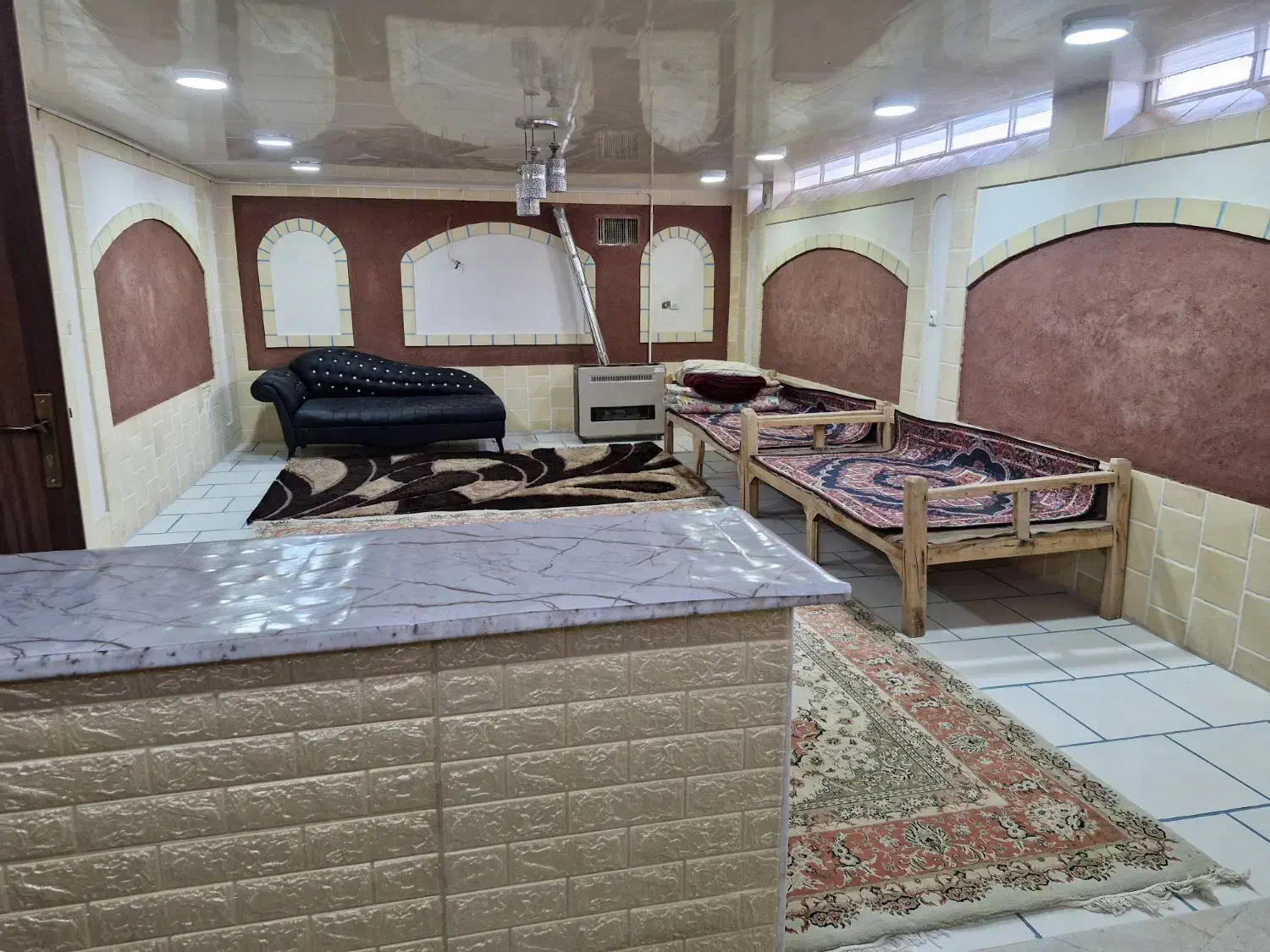 دربست روزانه و هفتگی داشجویی ومسافران گرامی|اجارهٔ کوتاهمدت آپارتمان و سوئیت|کاشان, فاز ۲ ناجی آباد|دیوار