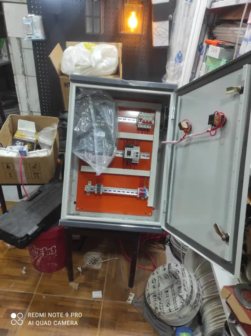 تابلو برق|ماشین‌آلات صنعتی|سیرجان, |دیوار