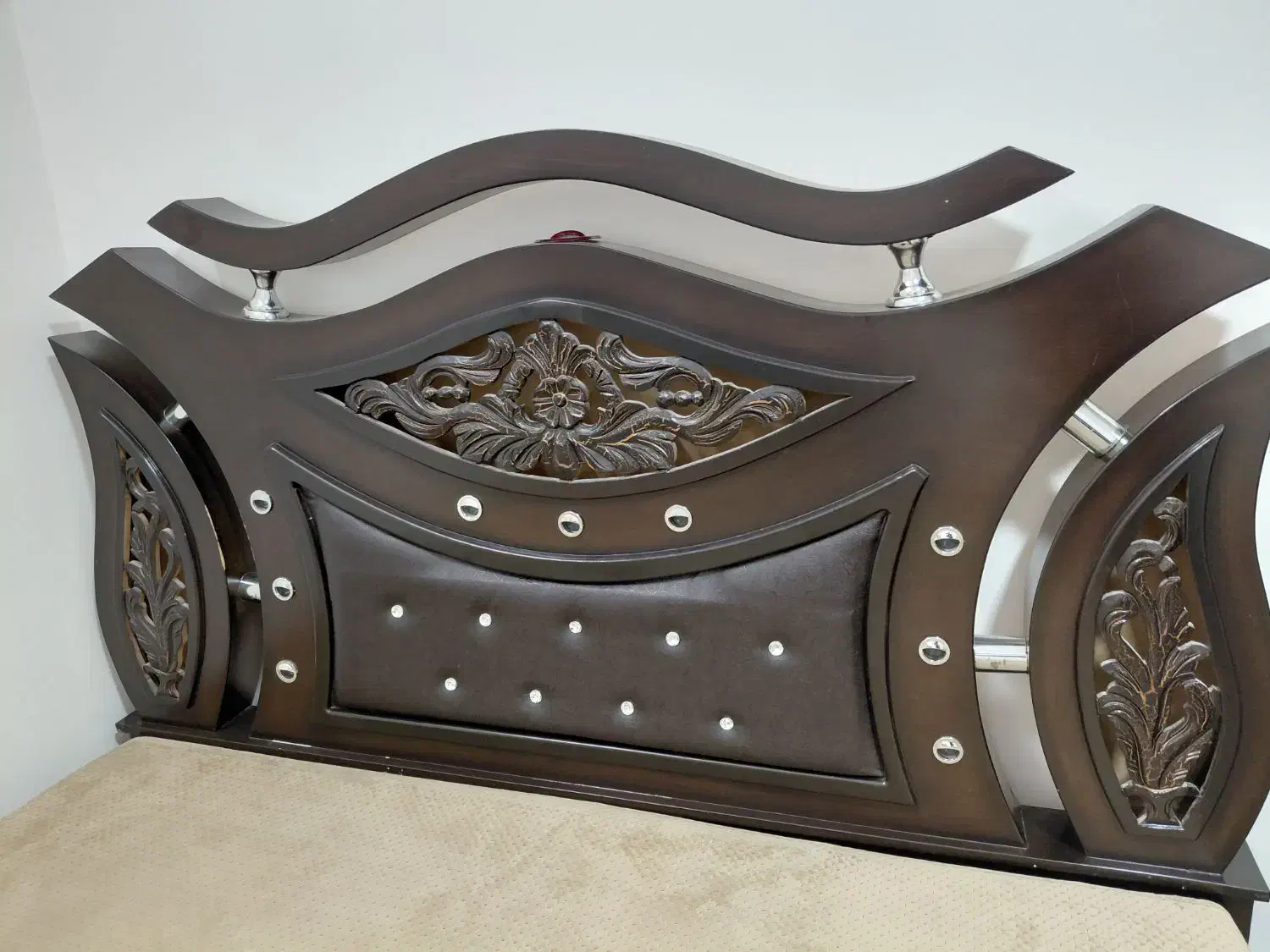 تخت خواب|تخت و سرویس خواب|گناباد, |دیوار