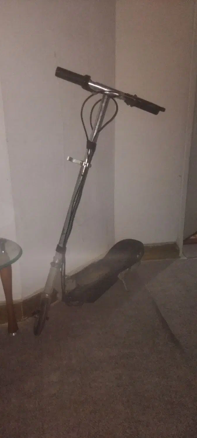 اسکوتر برقی|دوچرخه، اسکیت، اسکوتر|تهران, شهید رجایی|دیوار