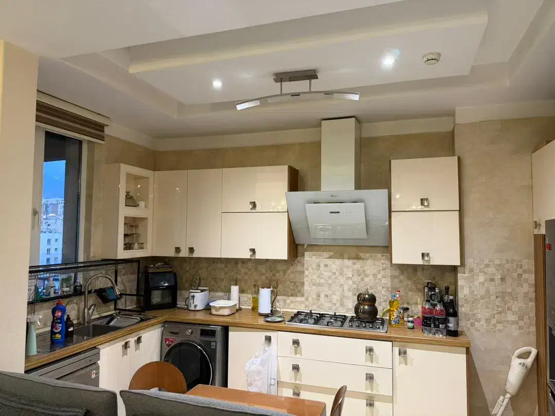 سعادت اباد صرافها ۹۰ متری|اجارهٔ آپارتمان|تهران, دریا|دیوار