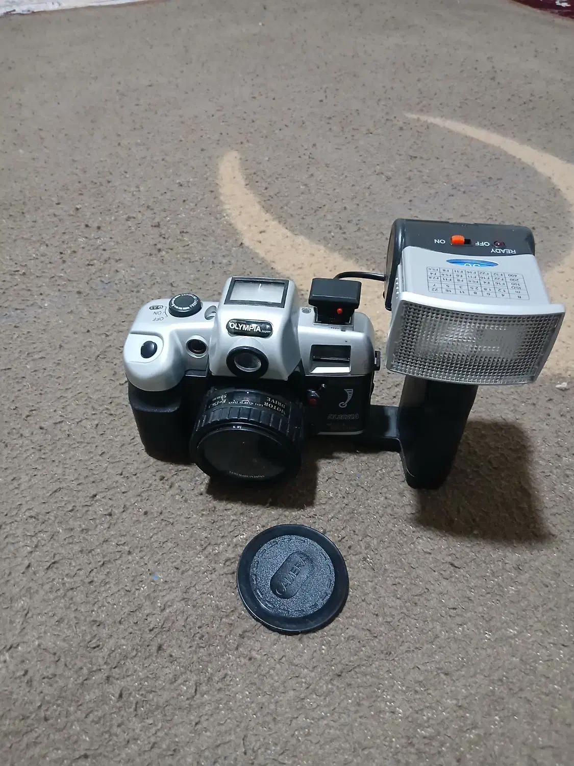 دوربین عکاسی قدیمی|دوربین عکاسی و فیلم‌برداری|اسلام‌‌آباد غرب, |دیوار