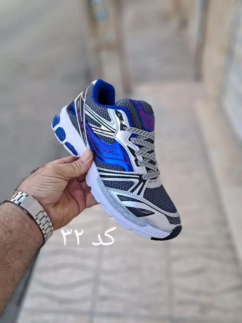 کفش اسپرت ساکونی سایزبندی41تا44کامل موجوده|کیف، کفش، کمربند|فسا, |دیوار