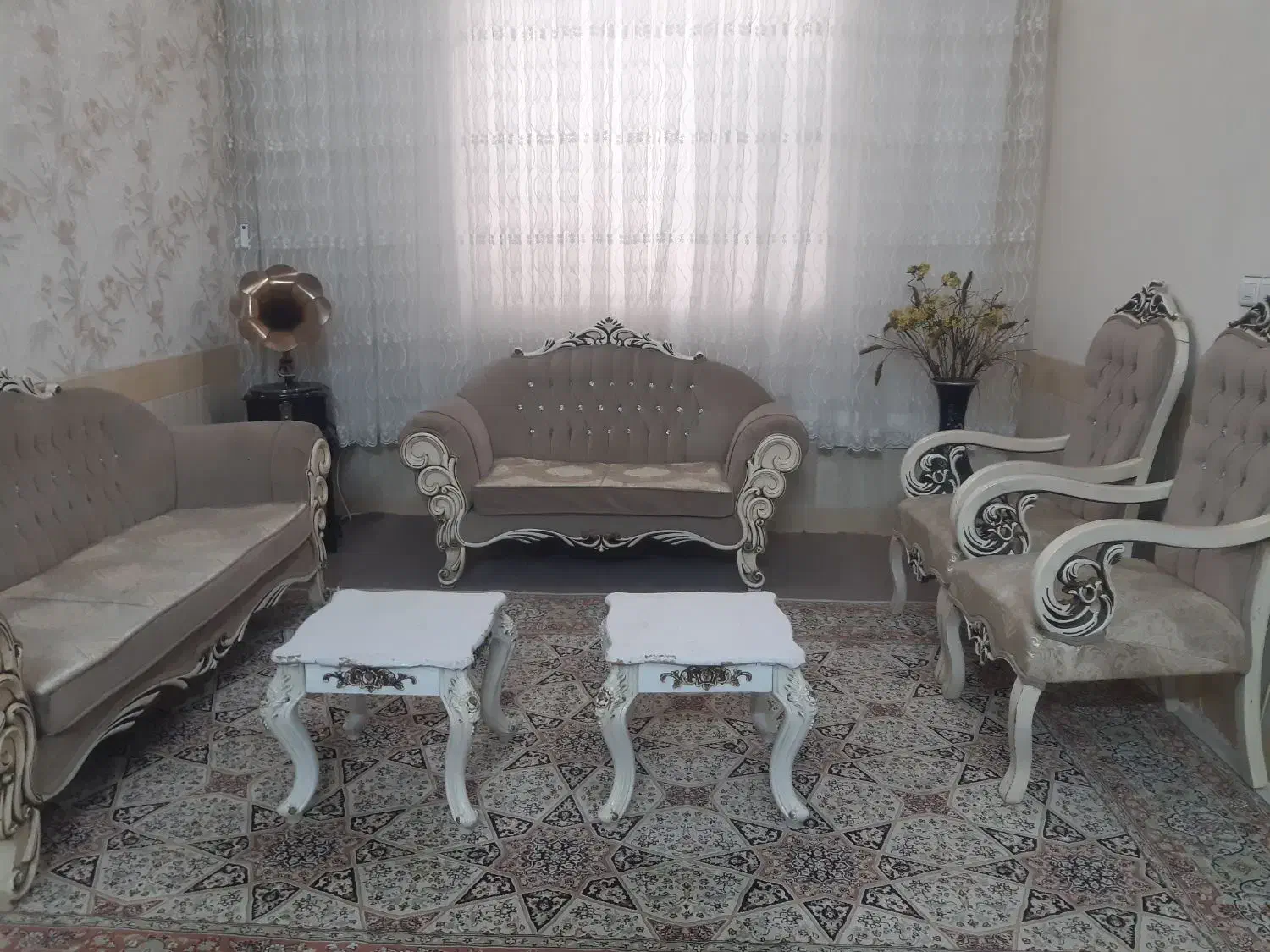 مبل ۷نفره کارتهران با۳میزمناسب جهیزیه|مبلمان خانگی و میز عسلی|تربت جام, میرقوام الدین|دیوار