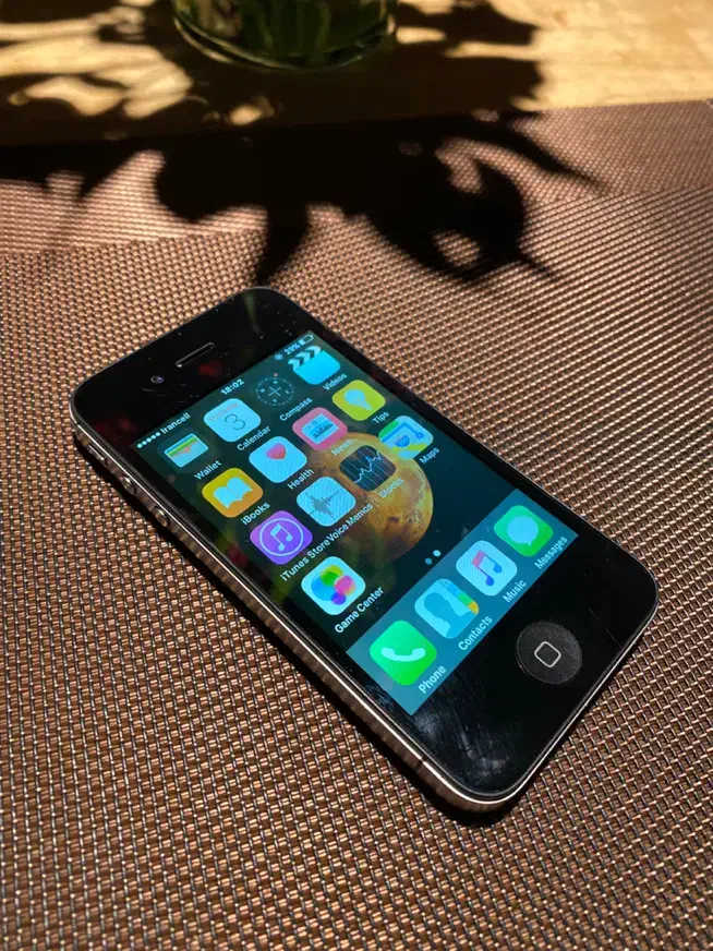 Iphone 4s 16 Gb|موبایل|تهران, جماران (نیاوران)|دیوار