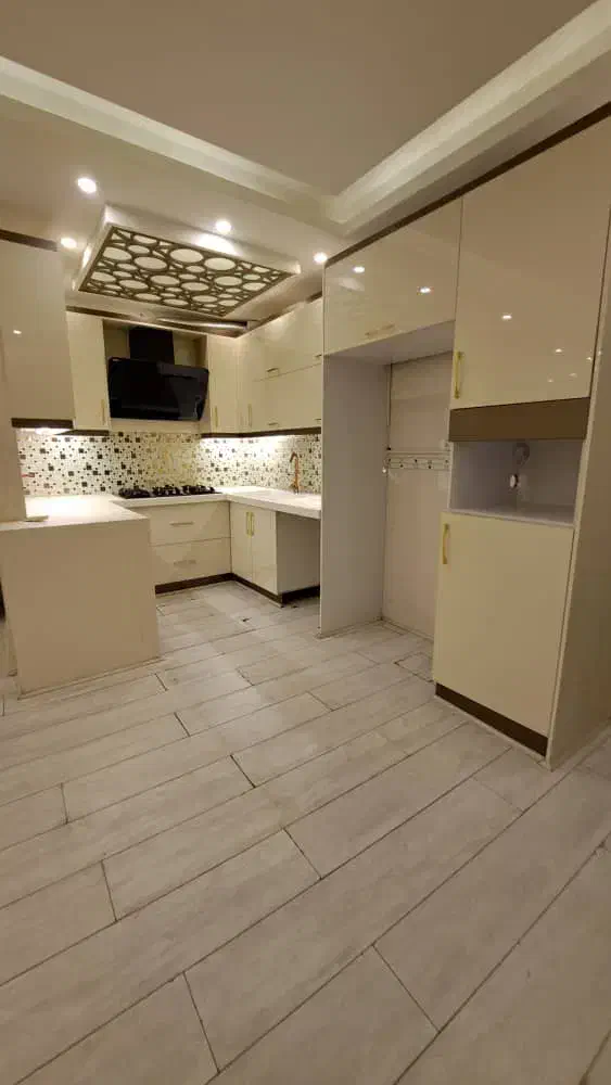 اپارتمان ۹۱متری معلم نزدیک براصلی|فروش آپارتمان|رشت, معلم|دیوار