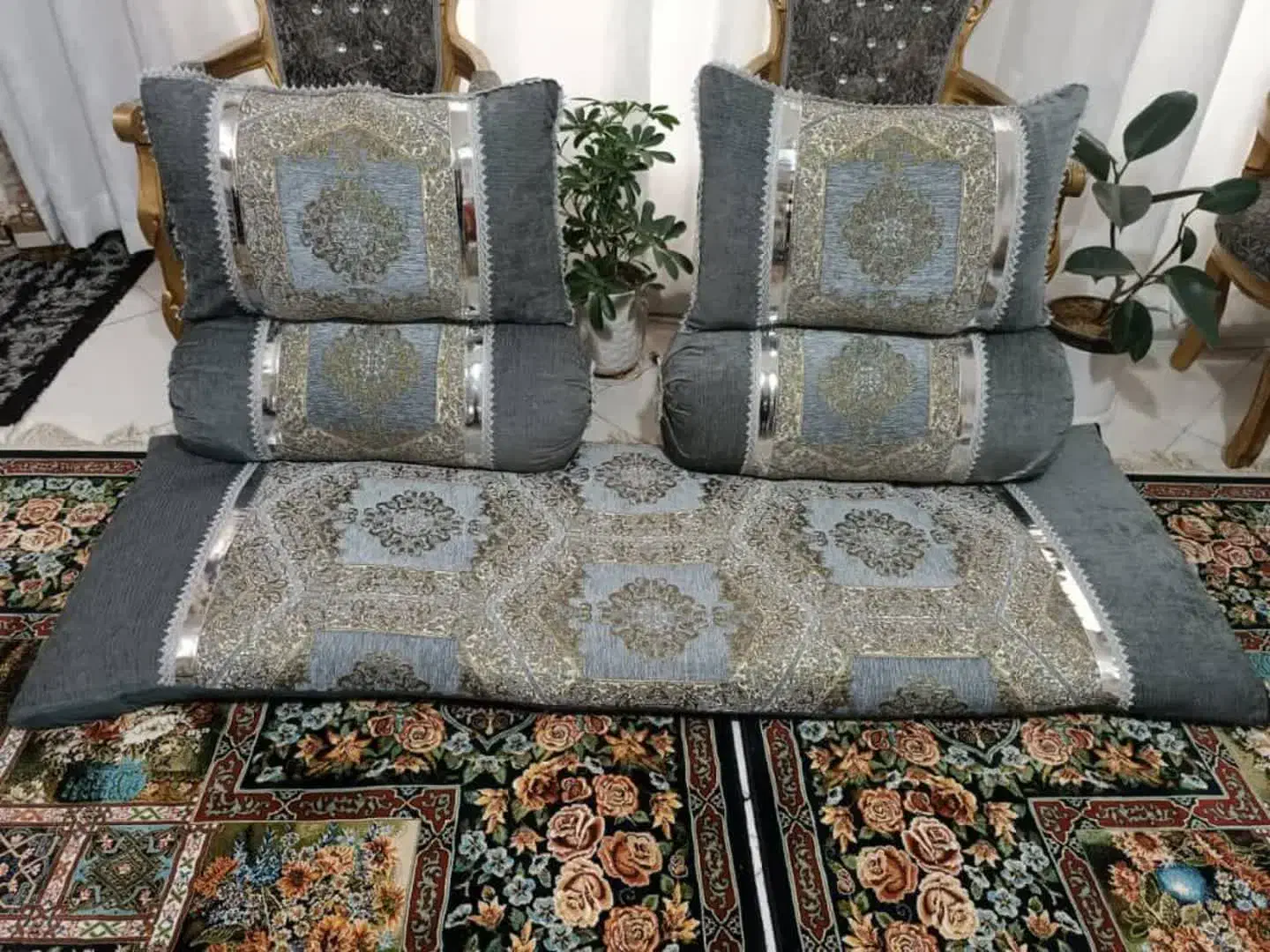 ست  ۸تیکه شاه نشین|رختخواب، بالش، پتو|بندرعباس, |دیوار