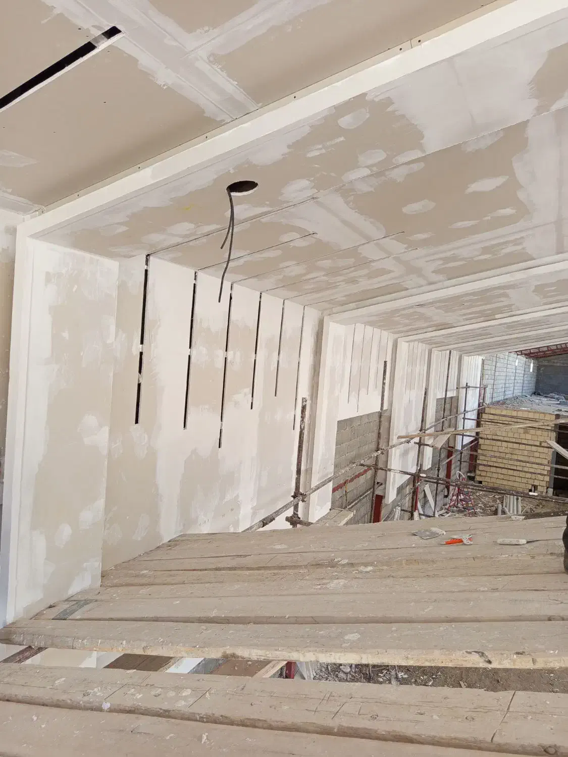 نقاشی و پتینه کاری|خدمات پیشه و مهارت|ارومیه, |دیوار