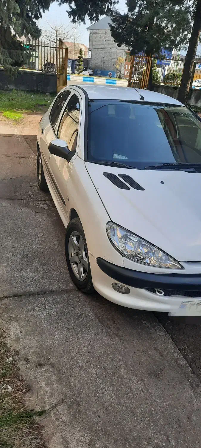 پژو 206 تیپ 5|خودرو سواری و وانت|رشت, معلم|دیوار