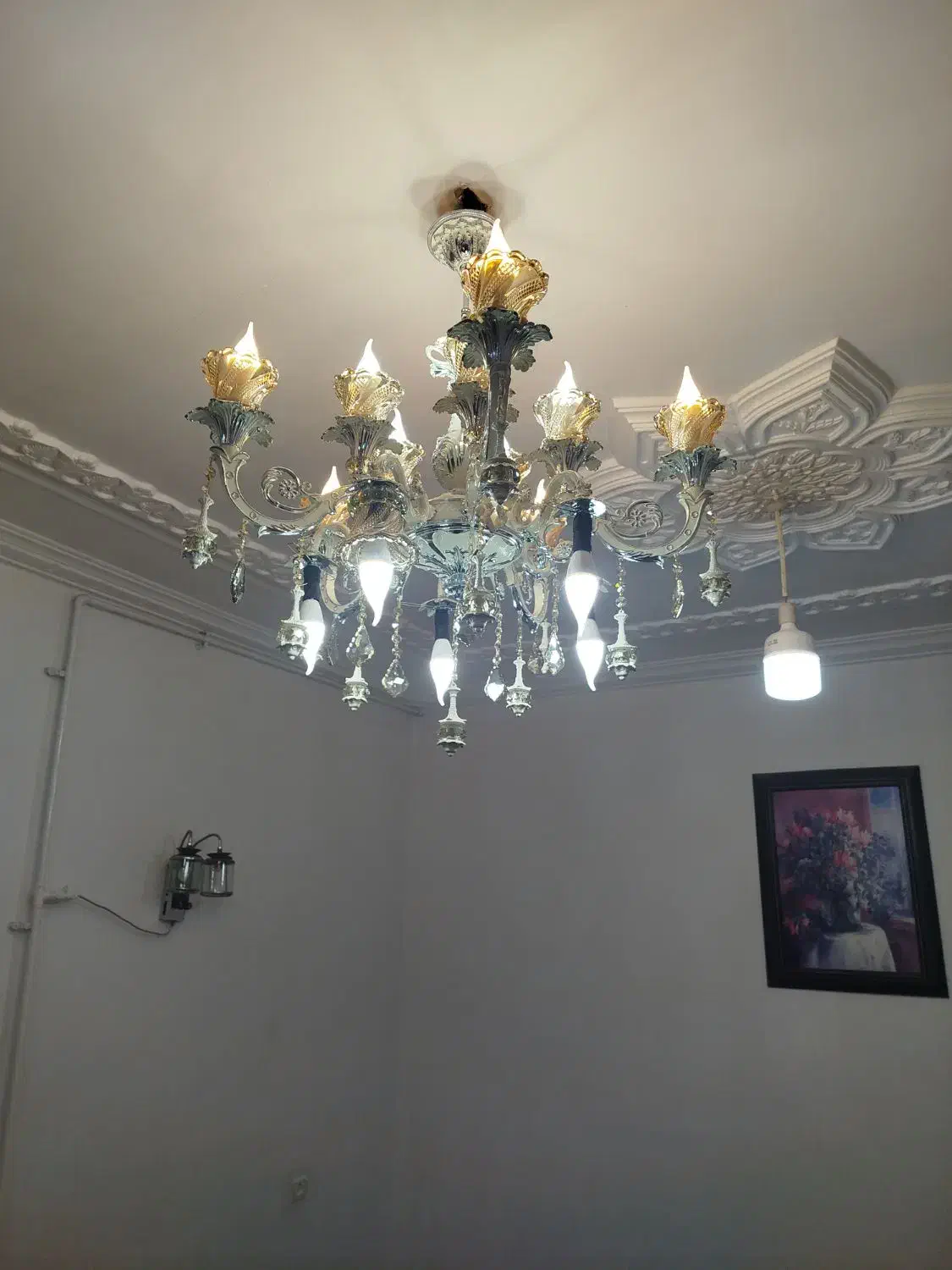 نصب ومنتاژ وتعمیرلوستر و تعمیرات برق ساختمان|خدمات پیشه و مهارت|یاسوج, |دیوار