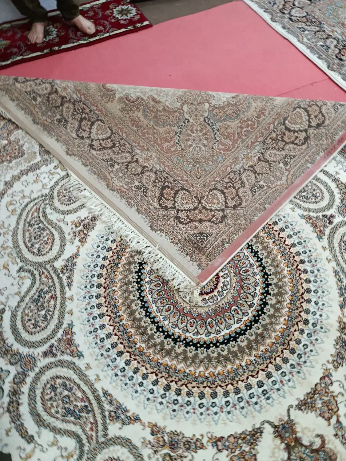 9متری جفت و‌12متری و 6متری|فرش|کرمانشاه, |دیوار