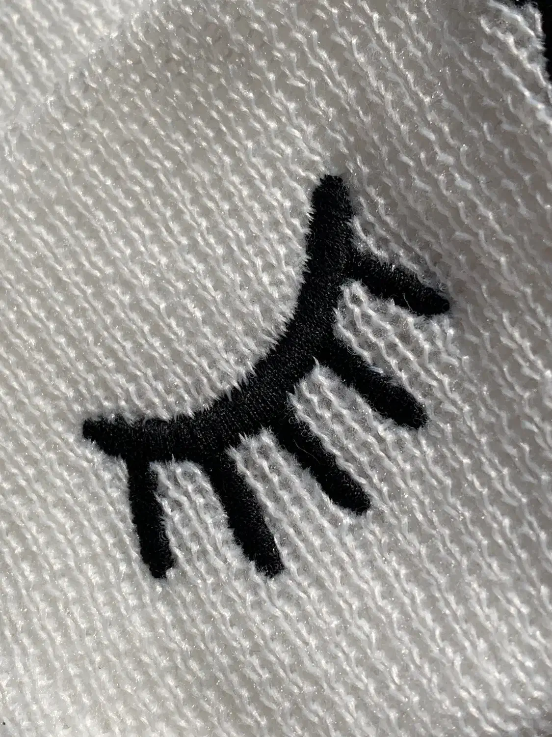 کلاه چشمک|لباس|چالوس, |دیوار