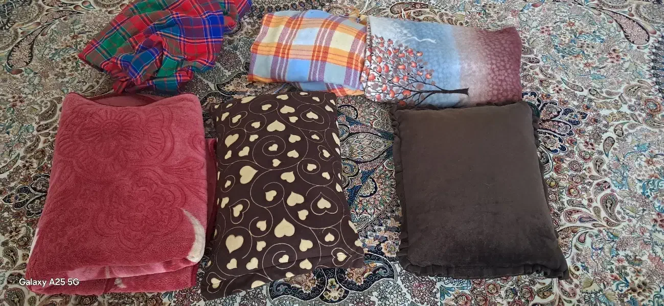 پتو و بالشت|رختخواب، بالش، پتو|رباطکریم, رباطکریم|دیوار