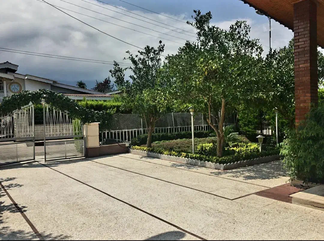 فروش ویلا 350 متری متل قو|فروش خانه و ویلا|سلمان‌شهر, |دیوار