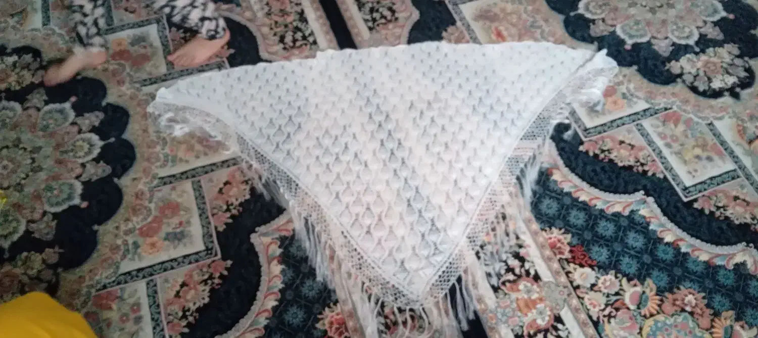 یک عدد روسری برای لباس محلی|لباس|لاهیجان, لیل|دیوار