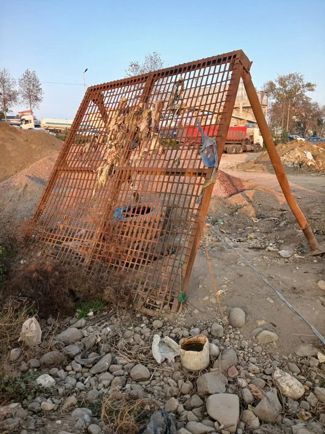 سرند لودری|ماشین‌آلات صنعتی|رودسر, |دیوار