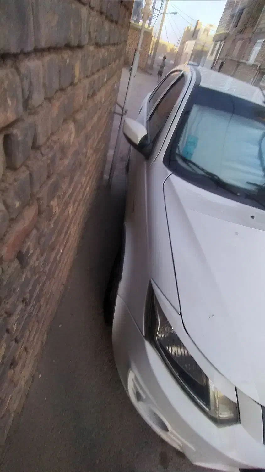 ساینا مدل۹۸|خودرو سواری و وانت|شاهینشهر, گزبرخوار|دیوار