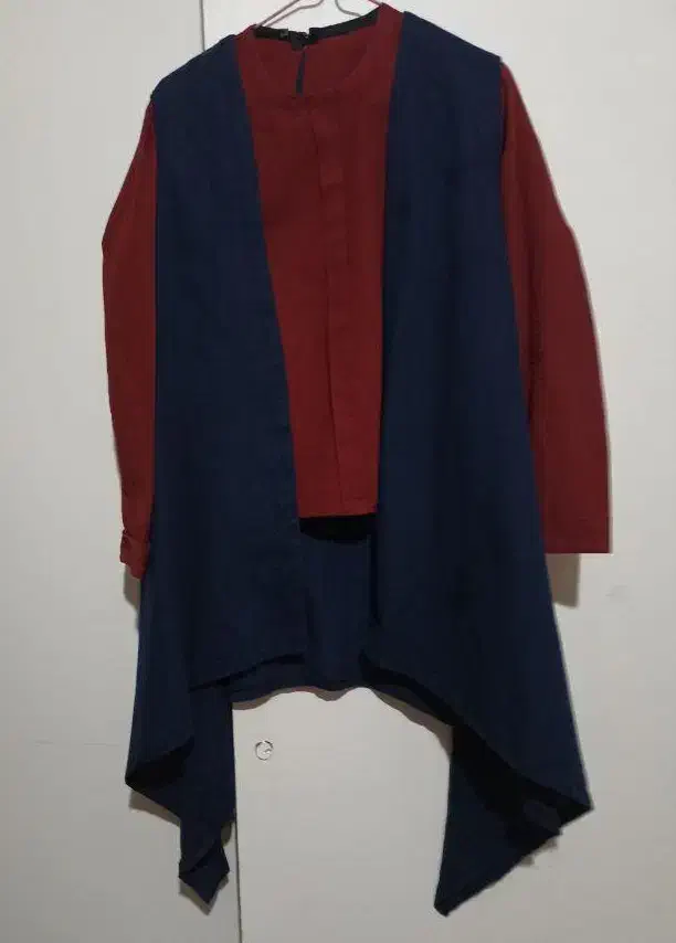 لباس|لباس|فردیس, خیام غربی|دیوار