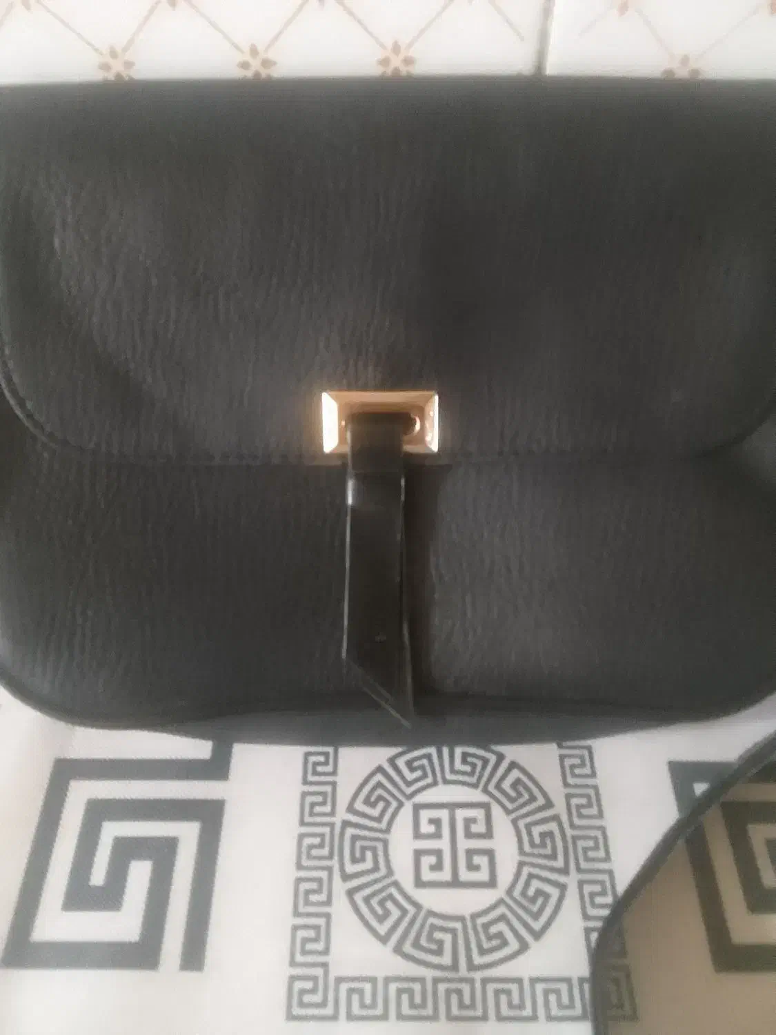 کیف در حد نو|کیف، کفش، کمربند|مسجد سلیمان, |دیوار