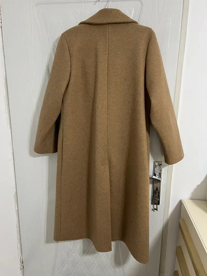 پالتو فوتر زنانه شتری|لباس|اندیشه, اندیشه فاز ۱|دیوار