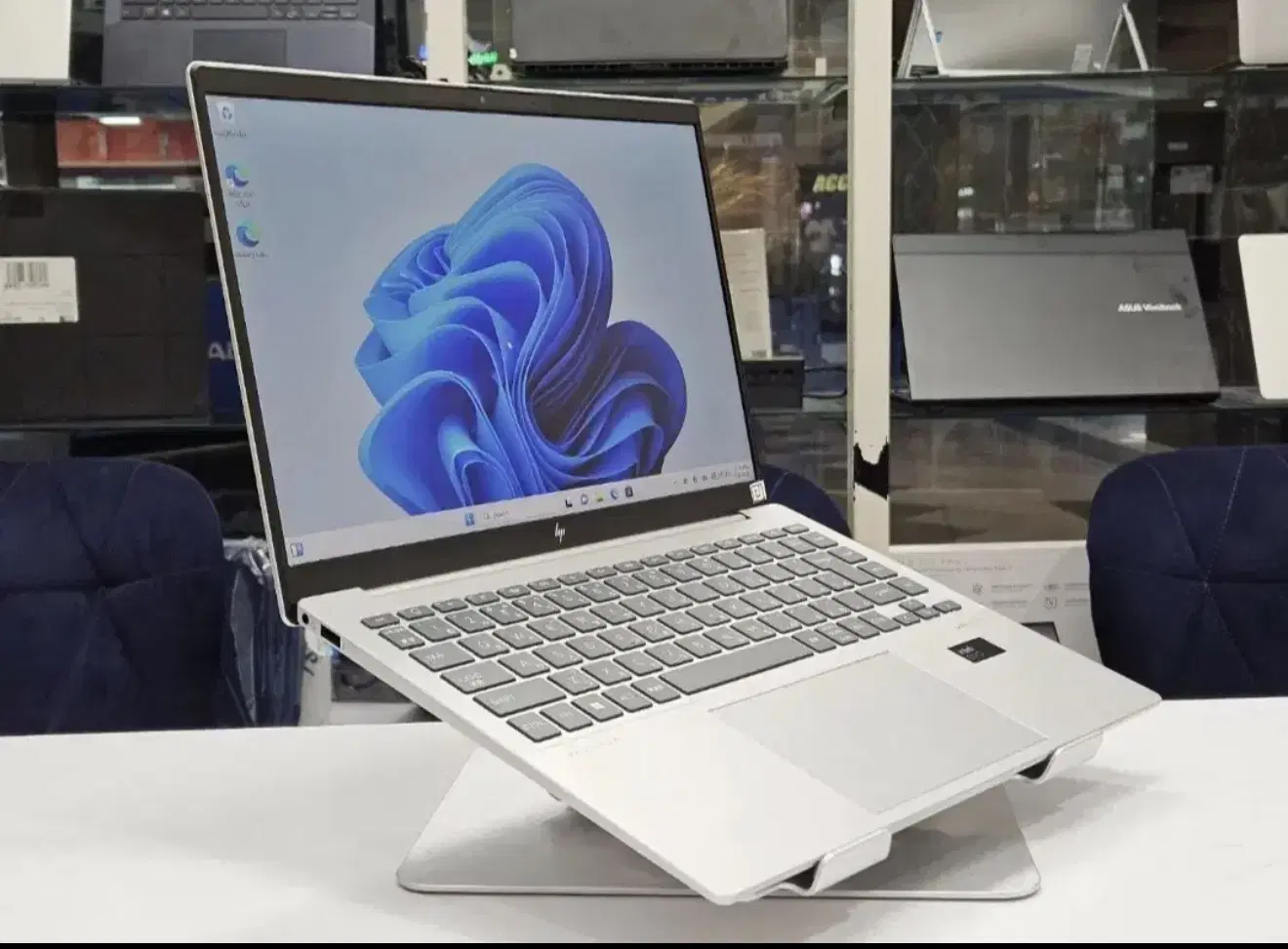 انواع لپتاپ های گریدA++/گارانتی۱سال/HP Dell Asus|رایانه همراه|تهران, میرداماد|دیوار
