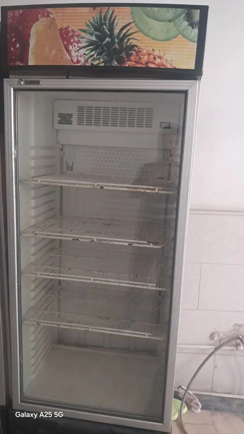 یخچال ایستاده فروشگاهی|فروشگاه و مغازه|قم, ولیعصر|دیوار