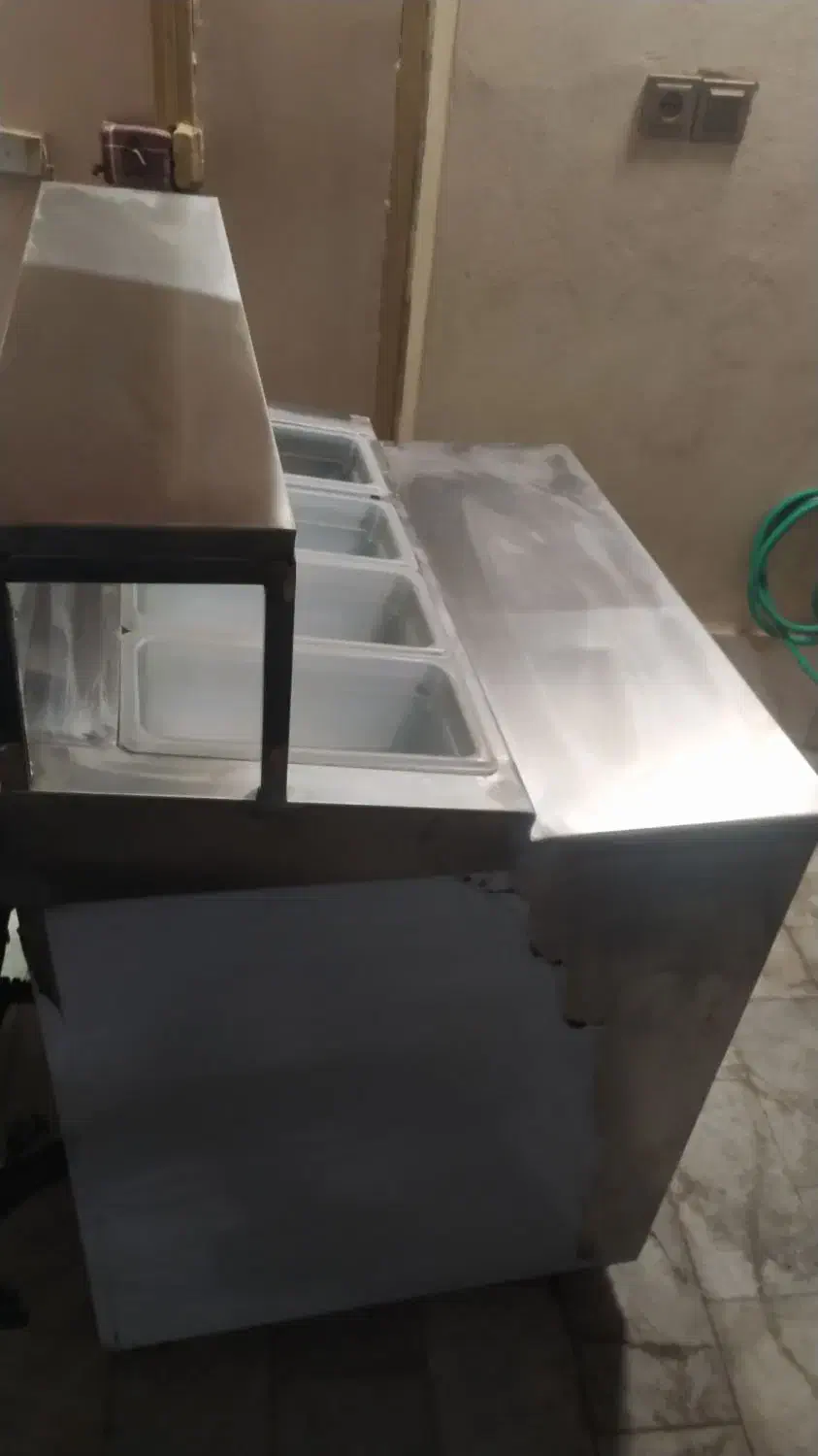 فروش تاپینگ ساندویچی|کافیشاپ و رستوران|قم, شاه احمد قاسم|دیوار