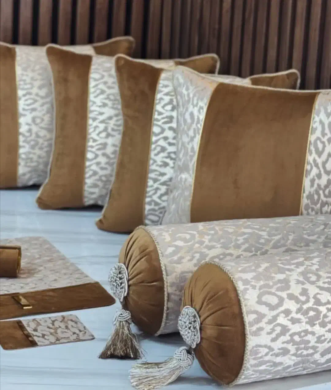 سرویس آشپزخانه و سرویس خواب|سفره، حوله، دستمال آشپزخانه|بروجرد, |دیوار