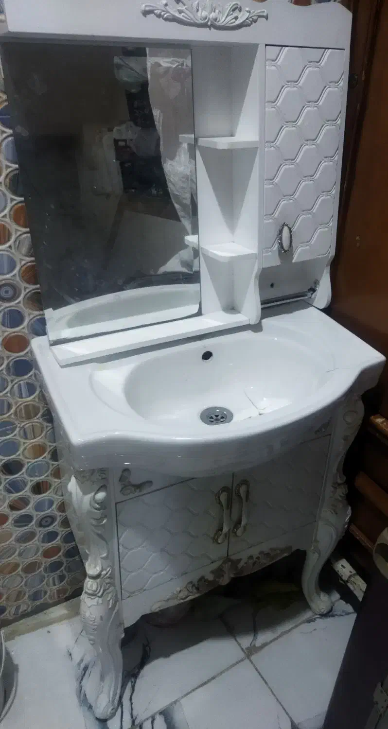 روشویی|لوازم سرویس بهداشتی|بانه, |دیوار