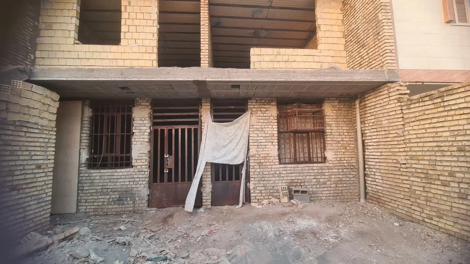 خانه نیمه کاره|فروش خانه و ویلا|اهواز, فدک|دیوار