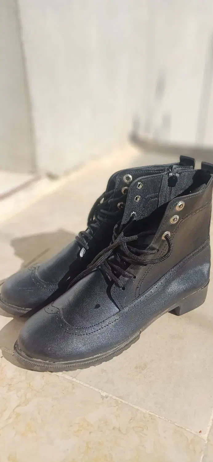 نیم بوت|کیف، کفش، کمربند|جوانرود, |دیوار