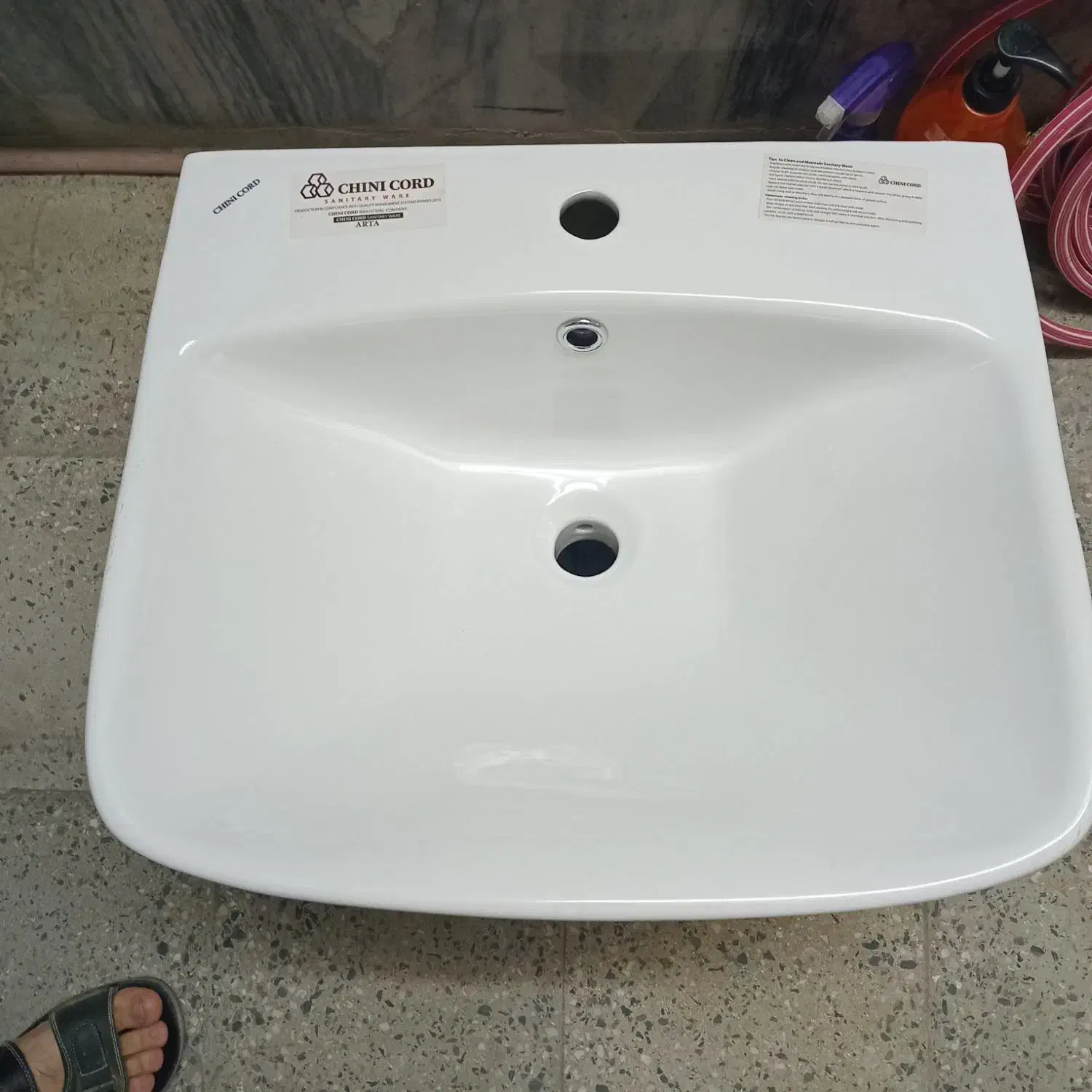 روشویی دیواری|لوازم سرویس بهداشتی|بروجرد, |دیوار