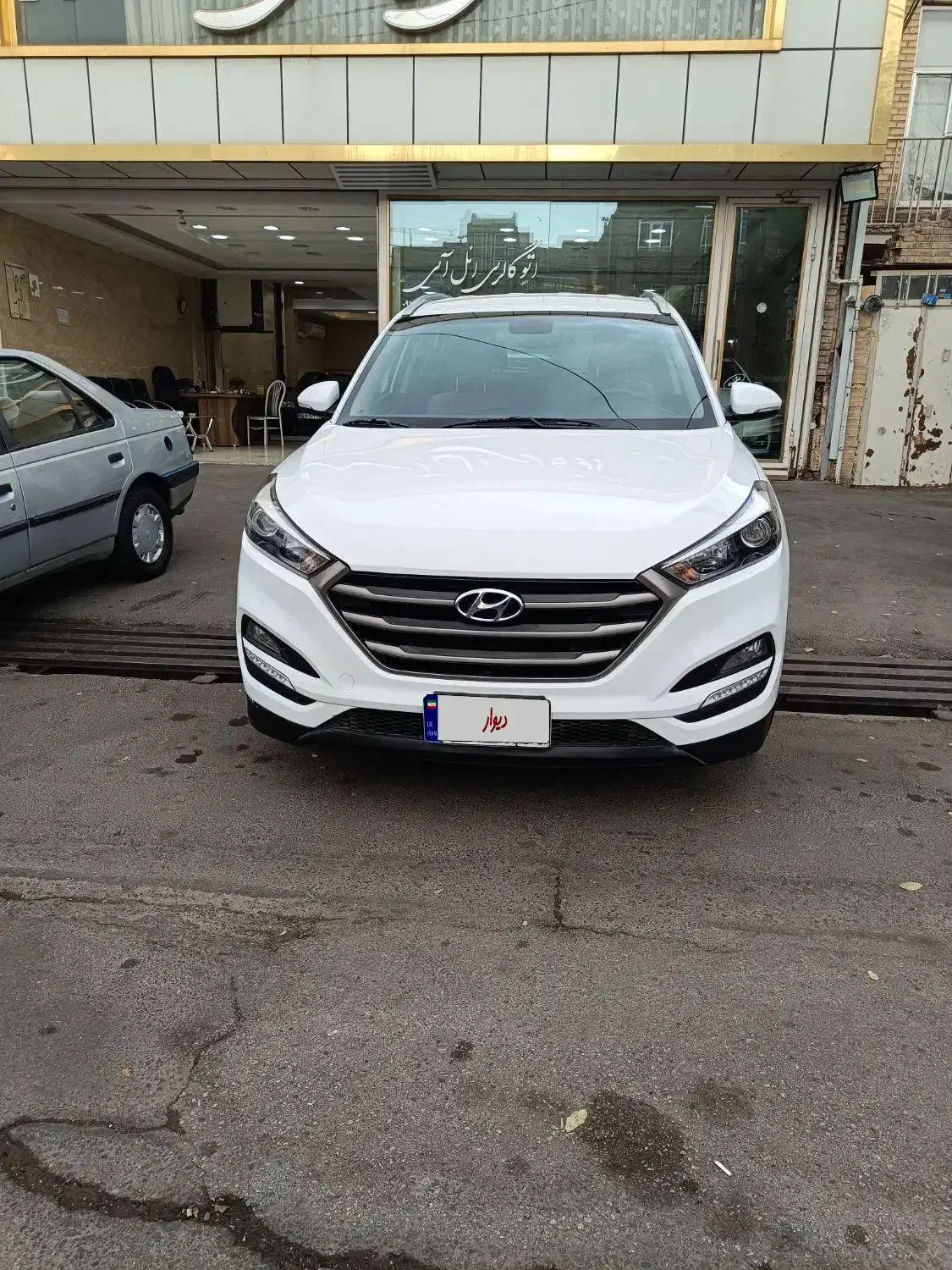 توسان 2016 ارس بی رنگ|خودرو سواری و وانت|تبریز, |دیوار