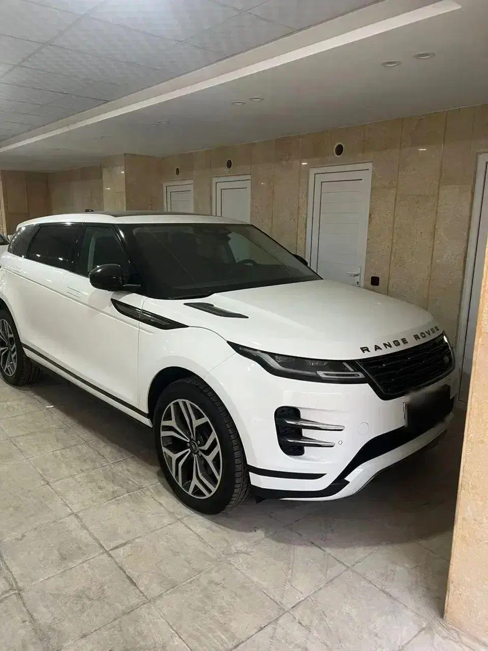 لندرور رنجرور صفر خشک 2024|خودرو سواری و وانت|تهران, مهرآباد|دیوار