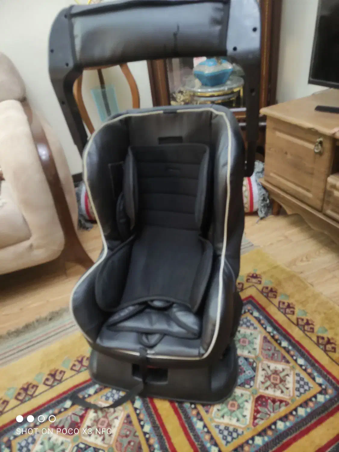 صندلی کودک ماشین|تخت و صندلی بچه|همدان, |دیوار