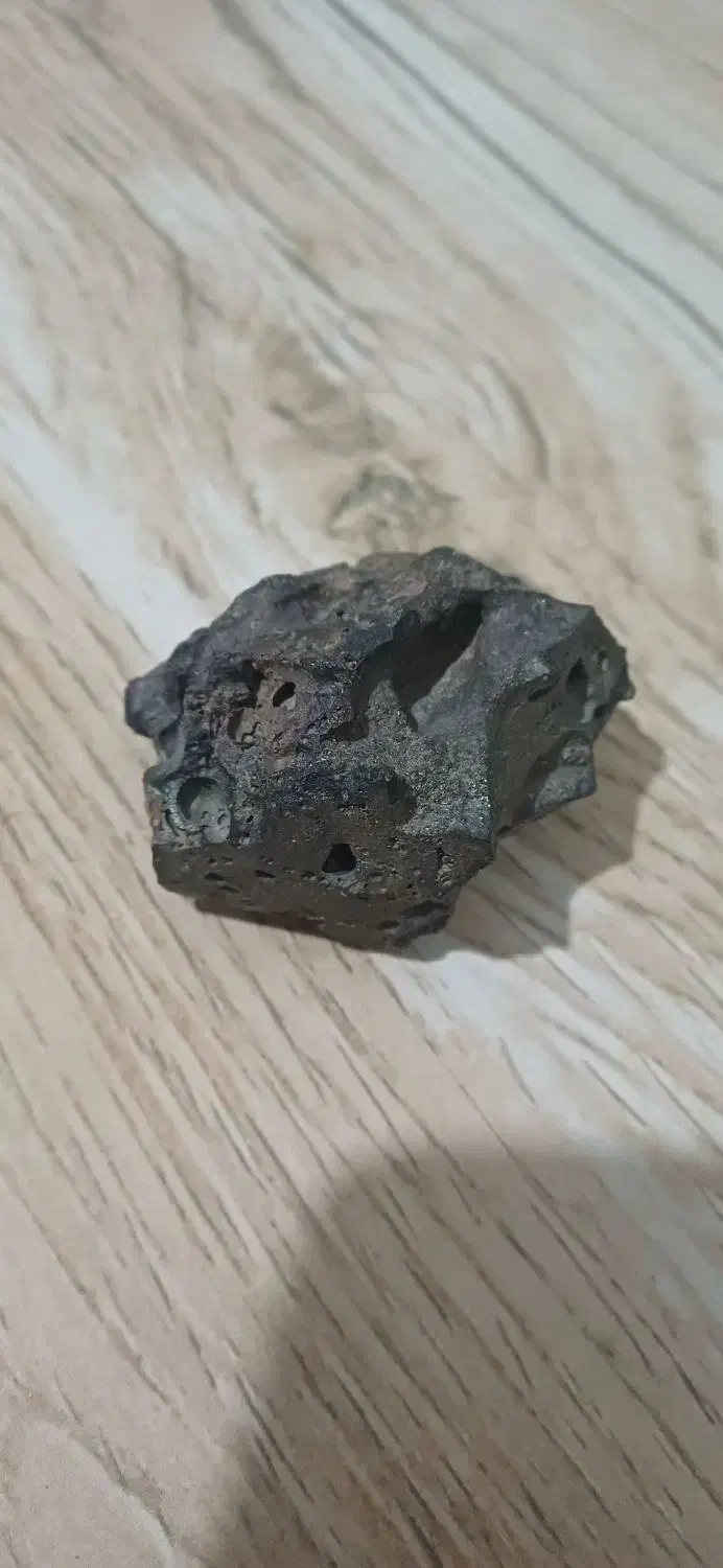 سنگ.نیازمند راهنمایی|کلکسیون اشیاء عتیقه|کرمانشاه, |دیوار