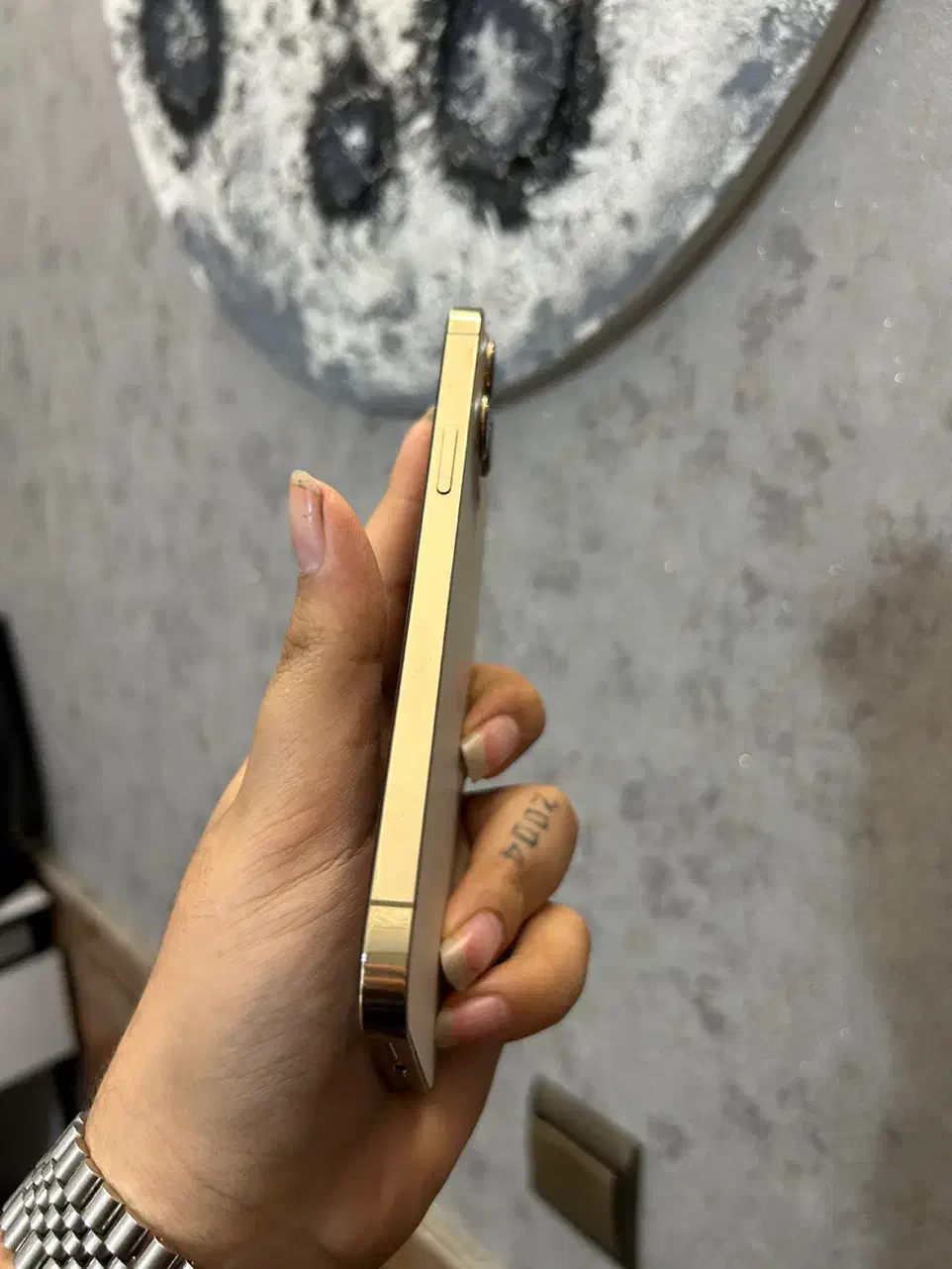 آیفون 12 pro max با حافظه ۲۵۶ گیگ|موبایل|رشت, باهنر|دیوار